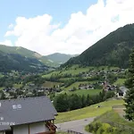 Ski-to-door Dorfblick Diamant